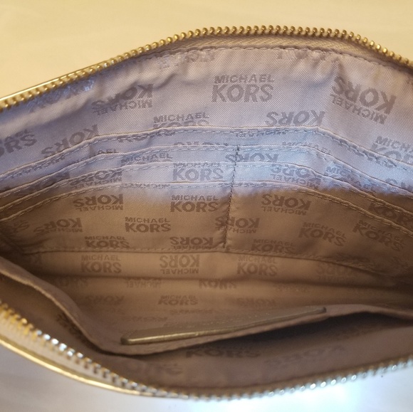 SOLD OUT 8/9/20 Merc - Picture 3 of 7